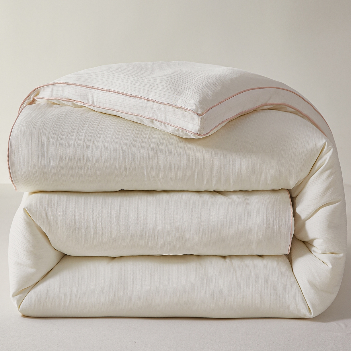 91家纺网 家纺一手货源 找家纺 晚悠家纺 2025新款A类超柔提花大豆被被子被芯 象牙白