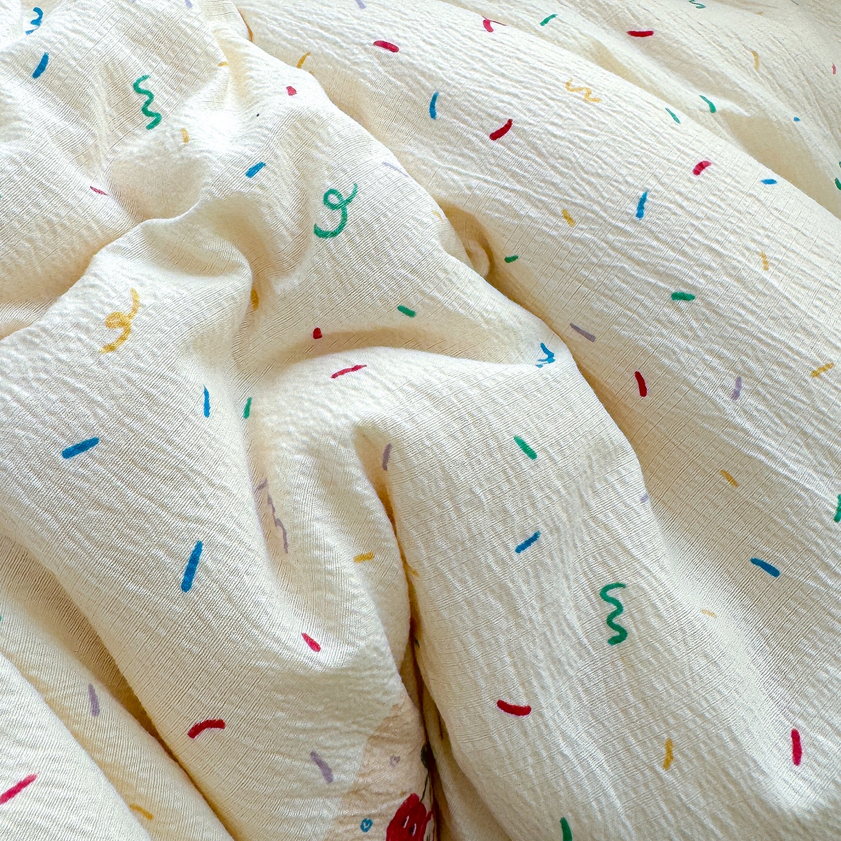 91家纺网 家纺一手货源 找家纺 桔禾家纺 2026新款云感有氧双层纱冬被抗菌被春秋被被子被芯 A类水洗双层皱皱纱冬被-庆祝