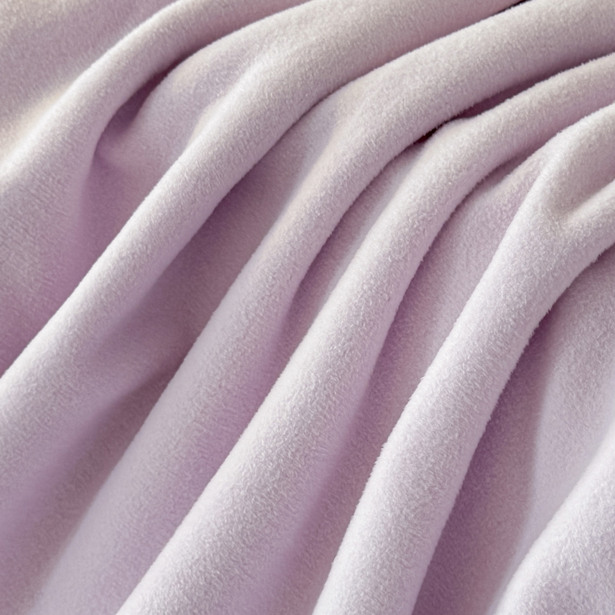 91家纺网 家纺一手货源 找家纺 金喜 2025新款双面仿羊绒多功能毯毛毯盖毯 香芋紫