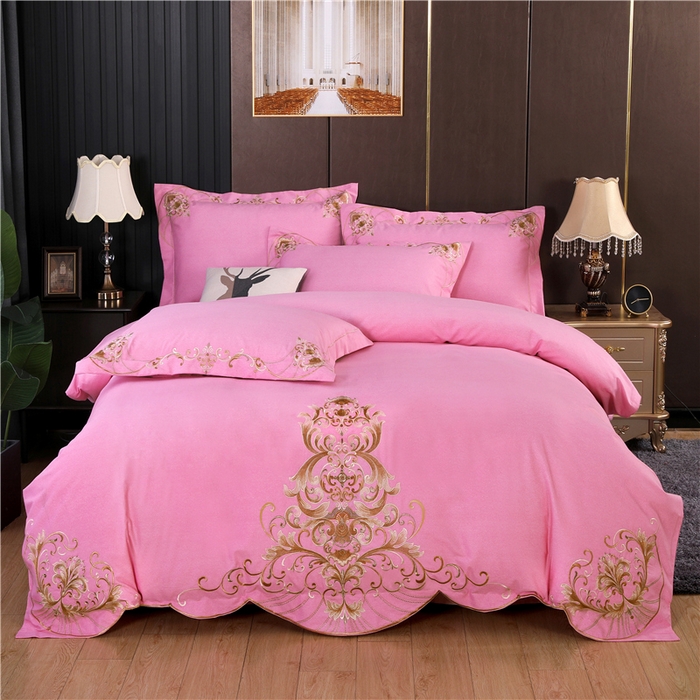 91家纺网 家纺一手货源 找家纺 浩情国际婚庆供货中心 2026新款秋冬60S高端全棉刺绣磨毛系列 斯威特-樱花粉