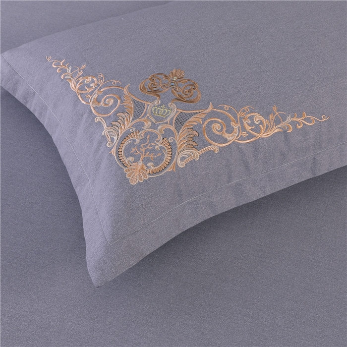 91家纺网 家纺一手货源 找家纺 浩情国际婚庆供货中心 2026新款秋冬60S高端全棉刺绣磨毛系列 北欧风情-气质灰