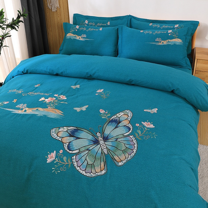 91家纺网 家纺一手货源 找家纺 浩情国际婚庆供货中心 2026新款秋冬60S高端全棉刺绣磨毛系列 翩翩蝶影-宝石蓝