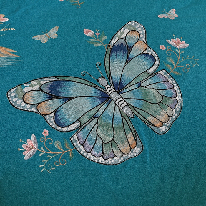 91家纺网 家纺一手货源 找家纺 浩情国际婚庆供货中心 2026新款秋冬60S高端全棉刺绣磨毛系列 翩翩蝶影-宝石蓝