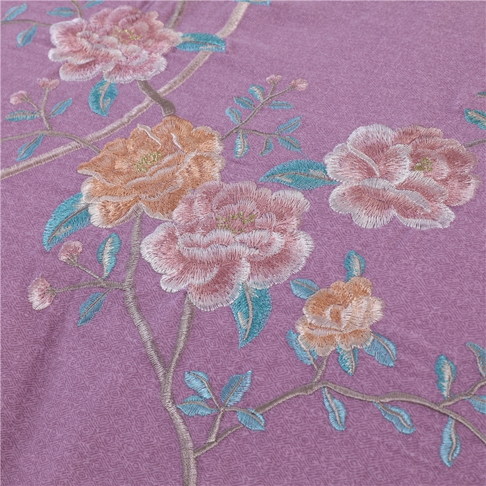 91家纺网 家纺一手货源 找家纺 浩情国际婚庆供货中心 2026新款秋冬60S高端全棉刺绣磨毛系列 花开满庭-紫豆沙