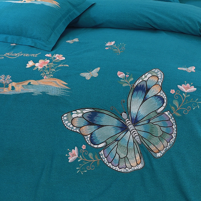 91家纺网 家纺一手货源 找家纺 浩情国际婚庆供货中心 2026新款秋冬60S高端全棉刺绣磨毛系列 翩翩蝶影-宝石蓝