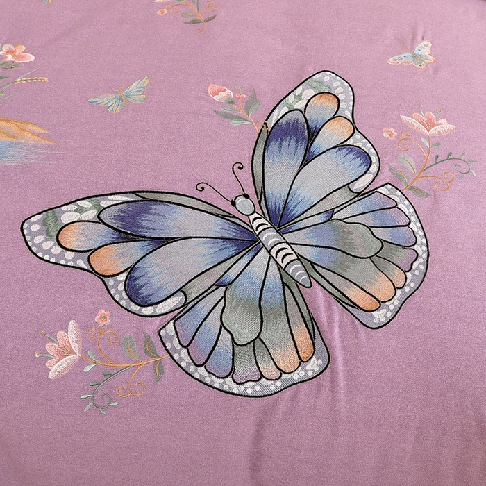 91家纺网 家纺一手货源 找家纺 浩情国际婚庆供货中心 2026新款秋冬60S高端全棉刺绣磨毛系列 翩翩蝶影-浪漫紫