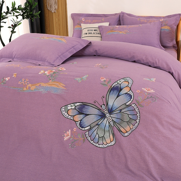 91家纺网 家纺一手货源 找家纺 浩情国际婚庆供货中心 2026新款秋冬60S高端全棉刺绣磨毛系列 翩翩蝶影-浪漫紫