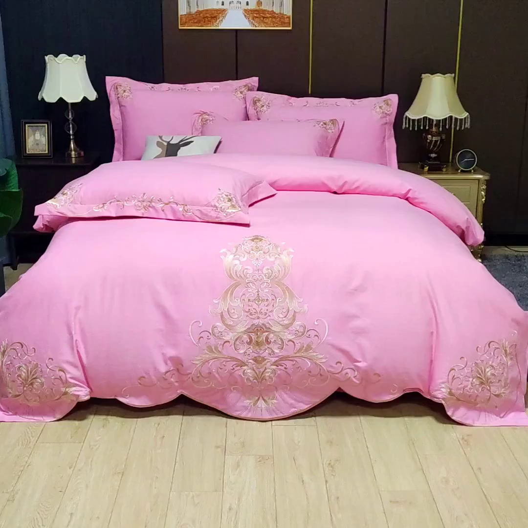 91家纺网 家纺一手货源 找家纺 浩情国际婚庆供货中心 2026新款秋冬60S高端全棉刺绣磨毛系列 斯威特-樱花粉