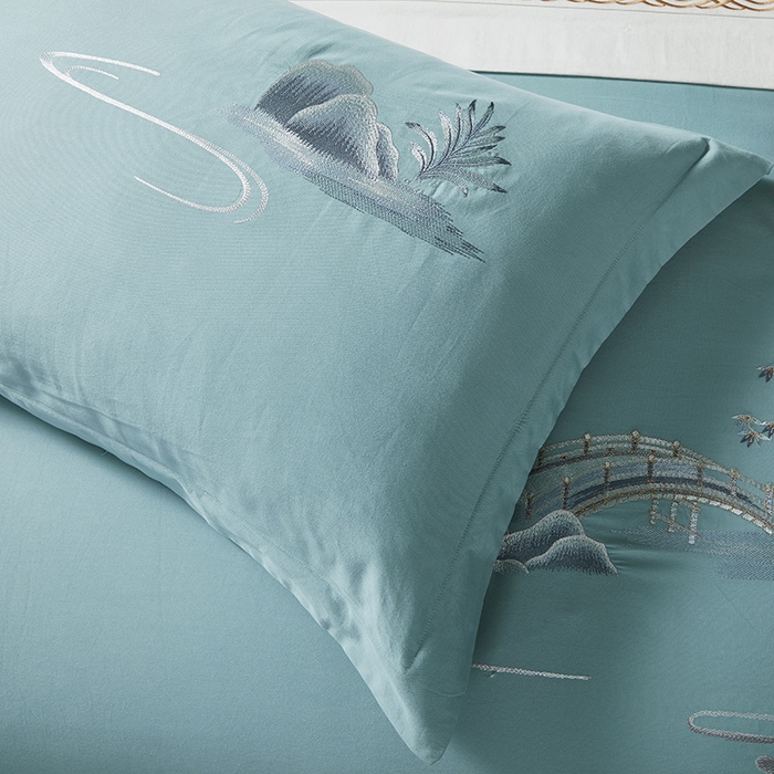 91家纺网 家纺一手货源 找家纺 浩情国际婚庆供货中心 2026新品- 秋冬高支密全棉长绒棉磨毛高端刺绣系列四件套 山水情-水兰