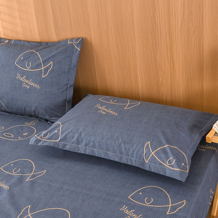 91家纺网 家纺一手货源 找家纺 茗婷家纺 2025新款供跨境外贸纯色印花防水床笠 小鲸鱼