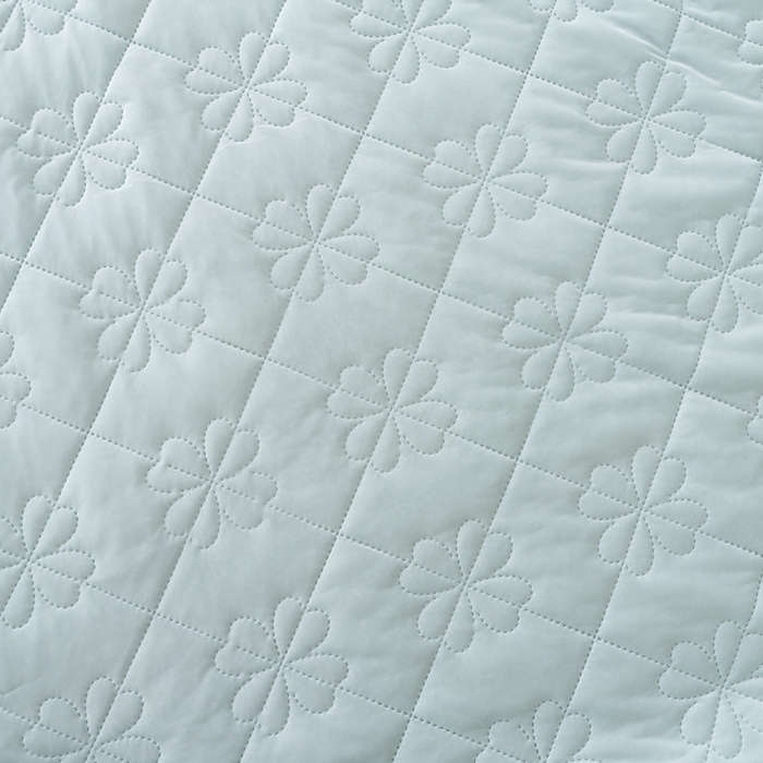 91家纺网 家纺一手货源 找家纺 伊梵居 2026新款简约凉感丝夏被夏凉被空调被 浅绿色