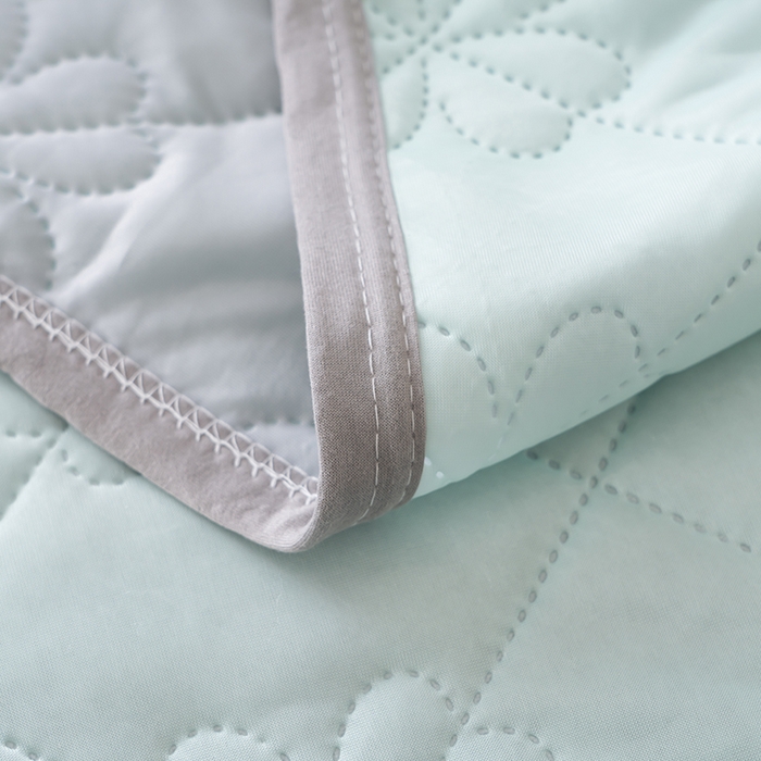 91家纺网 家纺一手货源 找家纺 伊梵居 2026新款简约凉感丝夏被夏凉被空调被 浅绿色