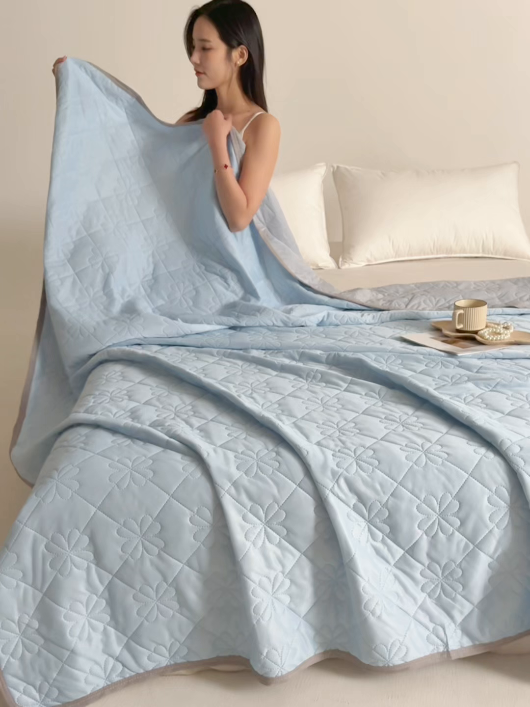 91家纺网 家纺一手货源 找家纺 （总）伊梵居 2026新款简约凉感丝夏被夏凉被空调被