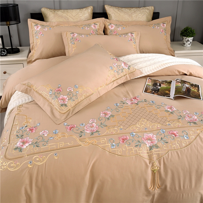 91家纺网 家纺一手货源 找家纺 浩情国际婚庆供货中心 2026新款新中式风100支全棉高端刺绣四件套 花间细雨-卡其杏