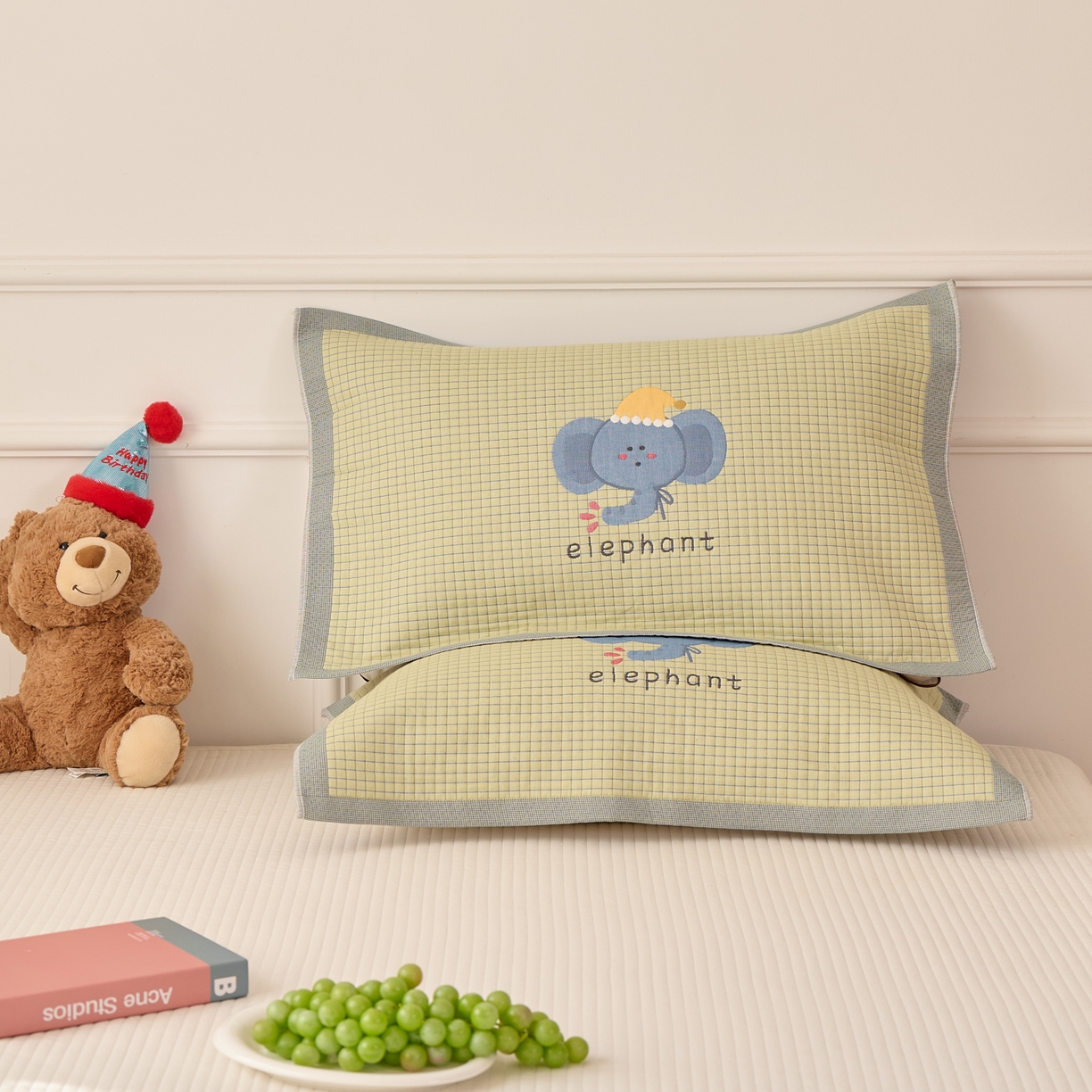 91家纺网 家纺一手货源 找家纺 沐瑟家纺 2026新款全棉纯棉八层枕巾-卡通格子 水滴象 52x78cm枕巾一只