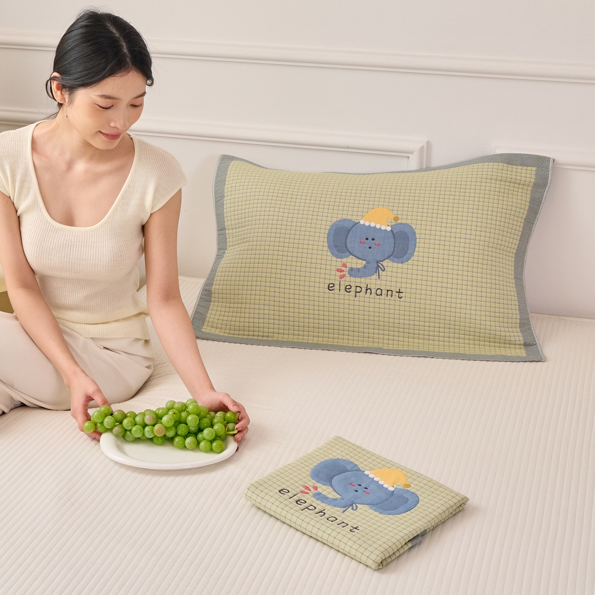 91家纺网 家纺一手货源 找家纺 沐瑟家纺 2026新款全棉纯棉八层枕巾-卡通格子 水滴象 52x78cm枕巾一只