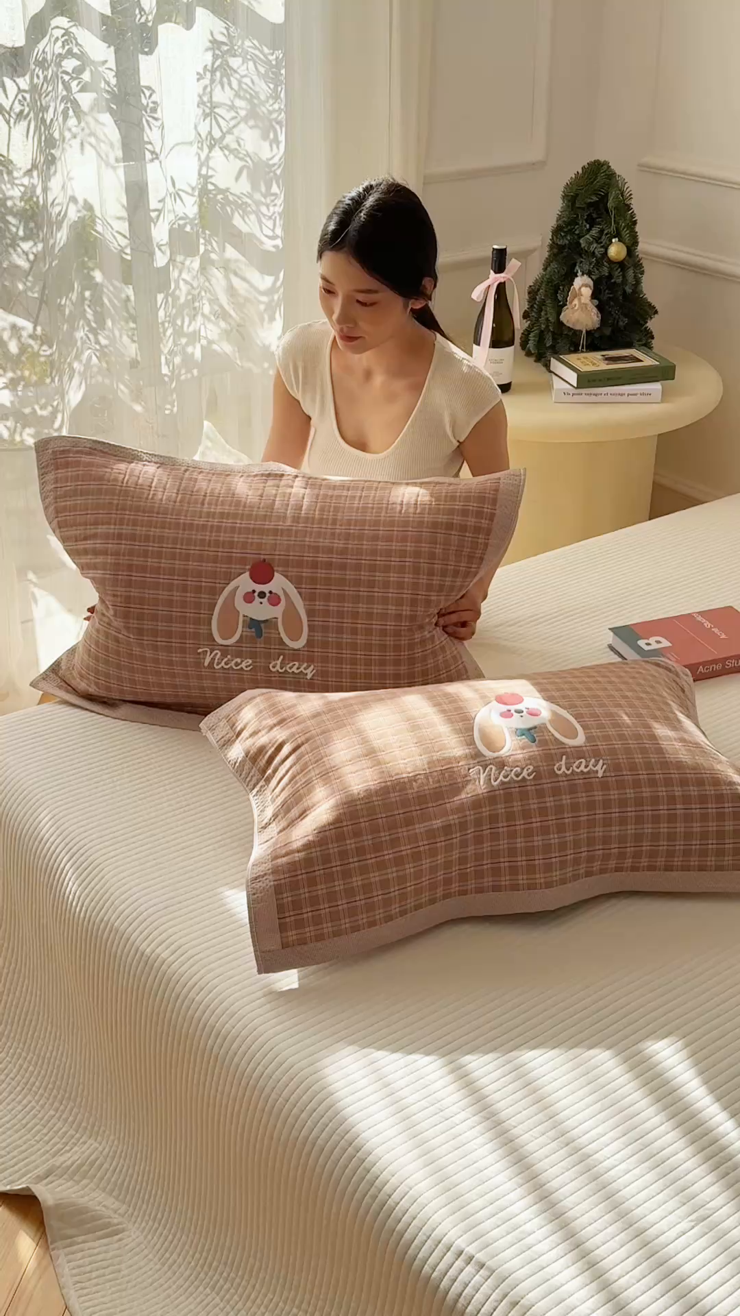 91家纺网 家纺一手货源 找家纺 沐瑟家纺 2026新款全棉纯棉八层枕巾-卡通格子 桔小兔 52x78cm枕巾一对