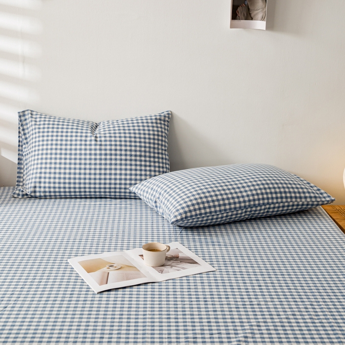 91家纺网 家纺一手货源 找家纺 咏绒家纺工厂店 2025新款A类色织水洗棉四件套 浅蓝小格