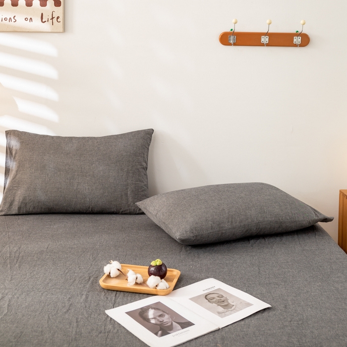 91家纺网 家纺一手货源 找家纺 咏绒家纺工厂店 2025新款A类色织水洗棉四件套 深灰+浅灰