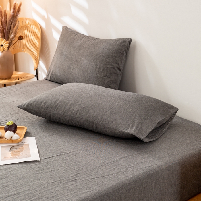 91家纺网 家纺一手货源 找家纺 咏绒家纺工厂店 2025新款A类色织水洗棉四件套 深灰+浅灰