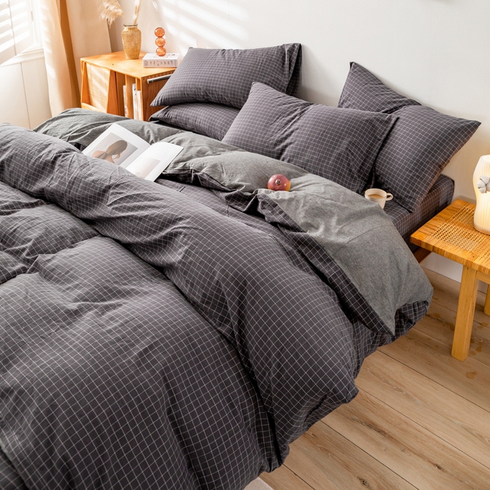 91家纺网 家纺一手货源 找家纺 咏绒家纺工厂店 2025新款A类色织水洗棉四件套 新灰格