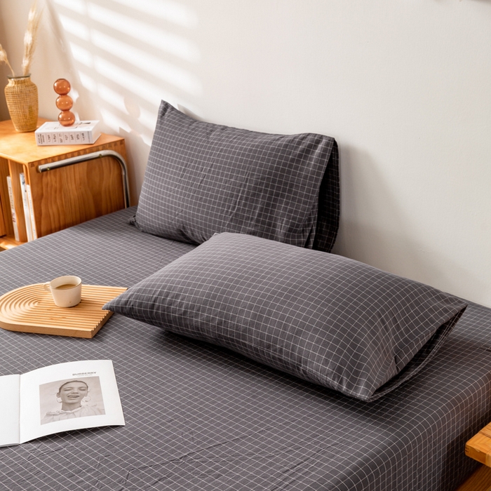 91家纺网 家纺一手货源 找家纺 咏绒家纺工厂店 2025新款A类色织水洗棉四件套 新灰格