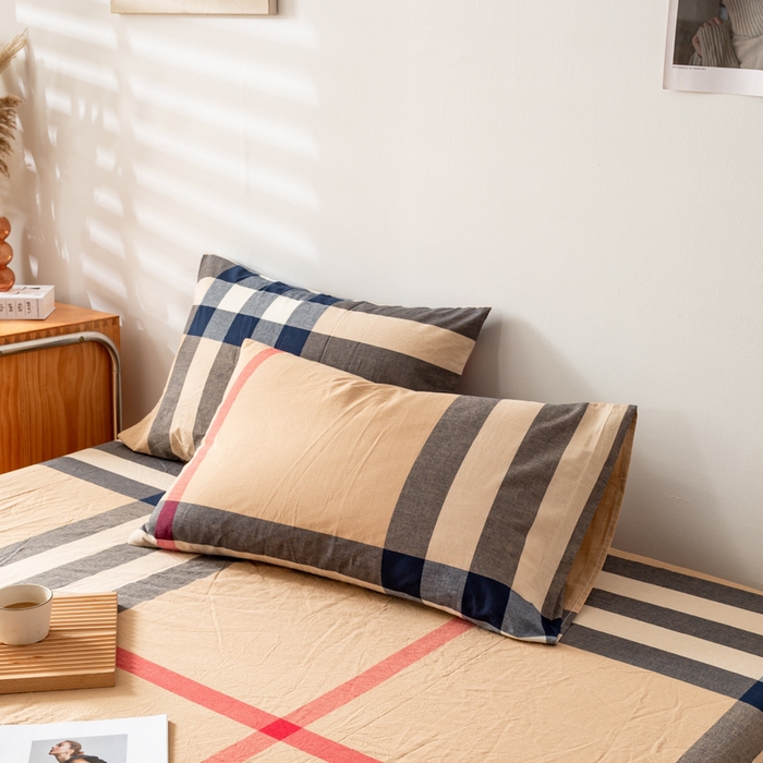 91家纺网 家纺一手货源 找家纺 咏绒家纺工厂店 2025新款A类色织水洗棉四件套 丈青洋红大格