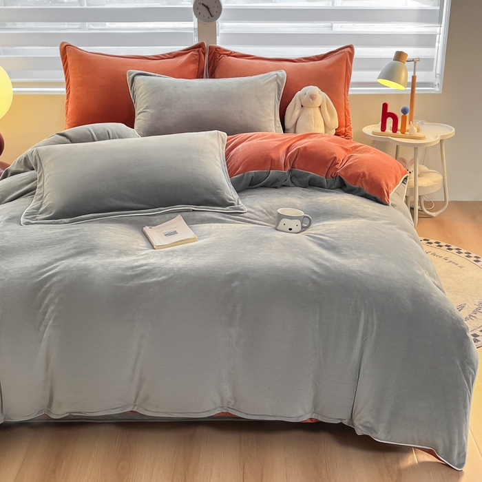 91家纺网 家纺一手货源 找家纺 咏绒家纺工厂店 2025新款加厚婴儿绒牛奶绒四件套9斤工艺款宝宝绒四件套 灰色+砖红