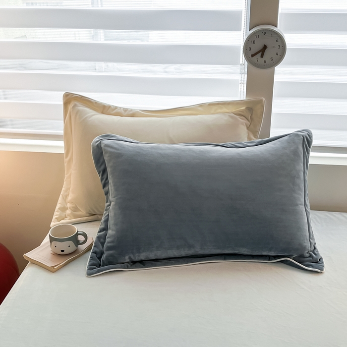 91家纺网 家纺一手货源 找家纺 咏绒家纺工厂店 2025新款加厚婴儿绒牛奶绒四件套9斤工艺款宝宝绒四件套 浅蓝+米白