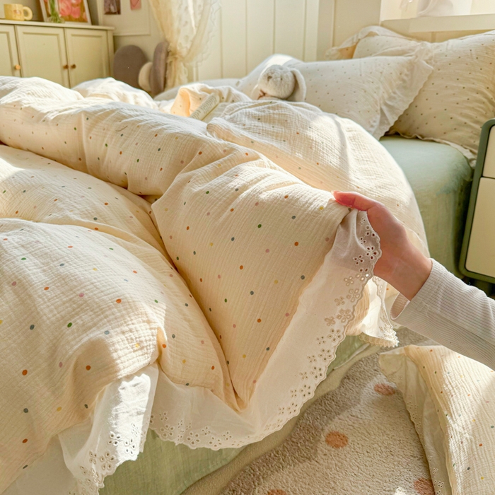 91家纺网 家纺一手货源 找家纺 咏绒家纺工厂店 2025新款全棉双层皱皱沙印花花边款四件套 墨颜