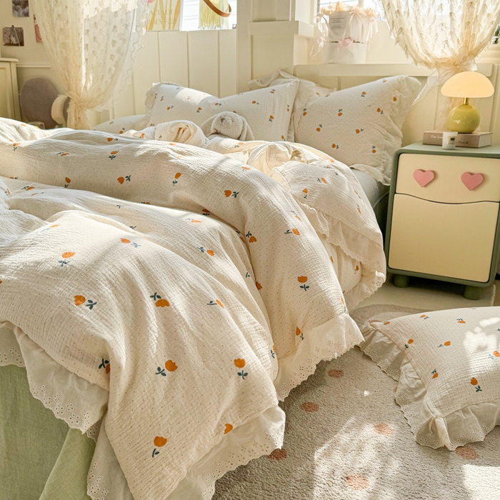 91家纺网 家纺一手货源 找家纺 咏绒家纺工厂店 2025新款全棉双层皱皱沙印花花边款四件套 花期