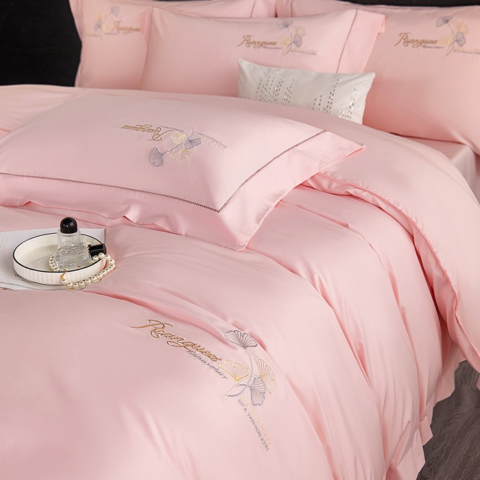 91家纺网 家纺一手货源 找家纺 浩情国际婚庆供货中心 2026新款160S春夏天丝棉高端刺绣系列四件套 银之杏-公主粉