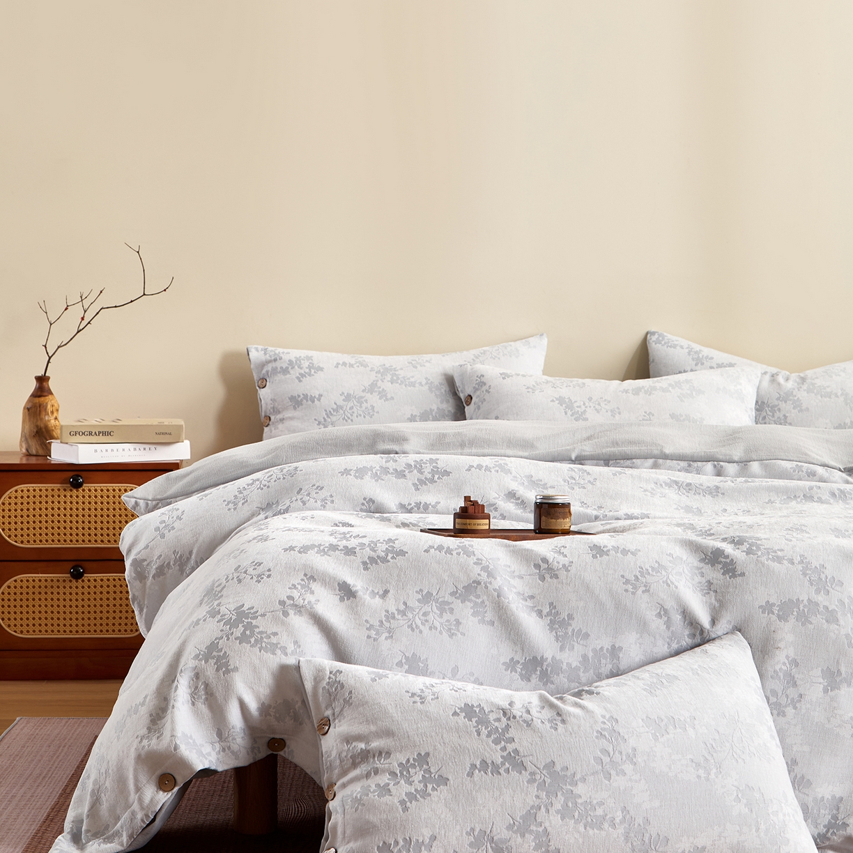 91家纺网 家纺一手货源 找家纺 （总）咏绒家纺工厂店 2025新款雪尼尔棉绒大提花四件套