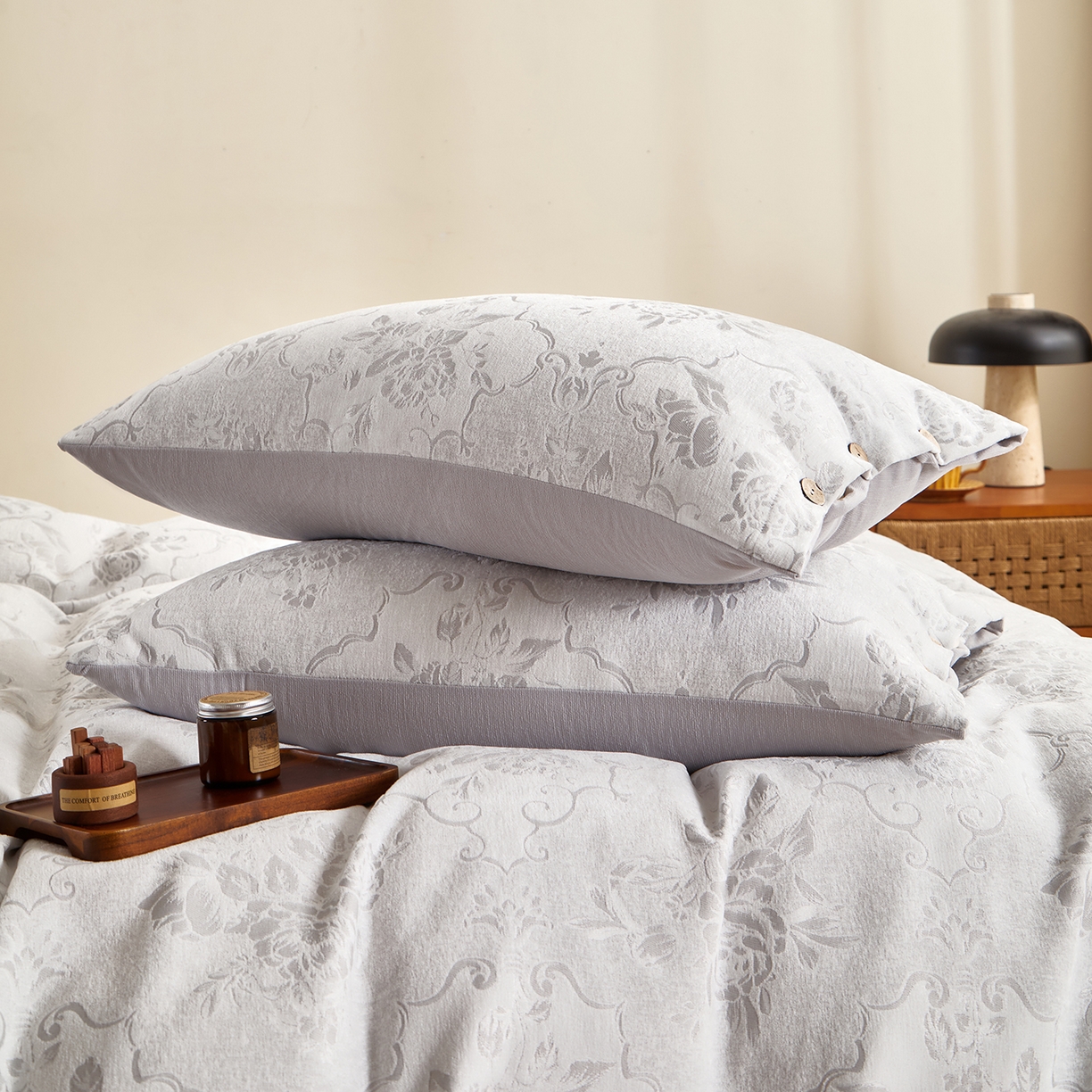 91家纺网 家纺一手货源 找家纺 咏绒家纺工厂店 2025新款雪尼尔棉绒大提花四件套 小茉莉-橡树棕