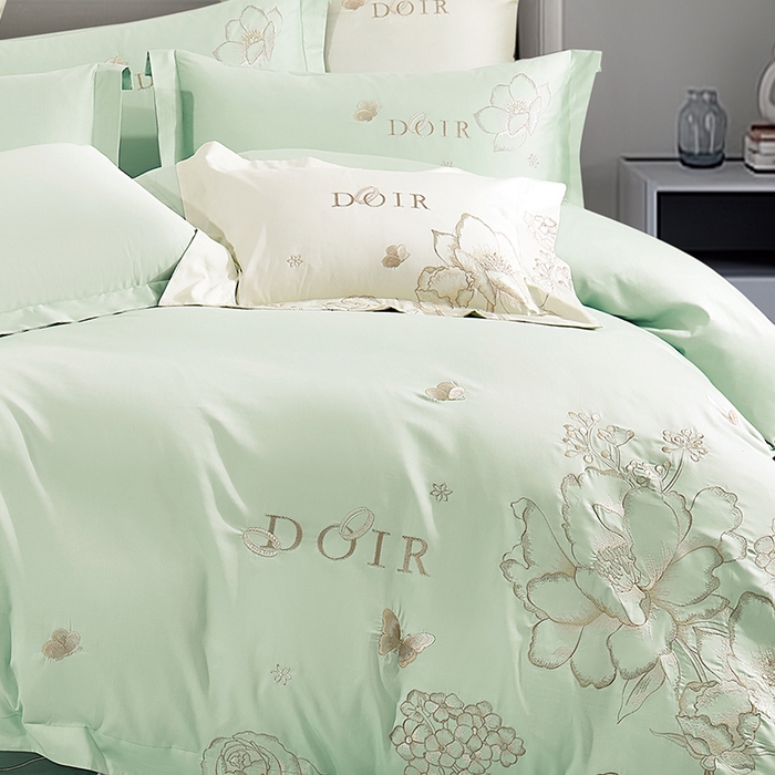 91家纺网 家纺一手货源 找家纺 浩情国际婚庆供货中心 2026新款180支长绒棉重工刺绣四件套 琉光疏影-清新绿