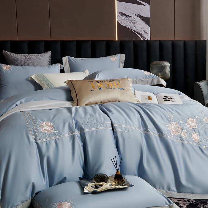 91家纺网 家纺一手货源 找家纺 浩情国际婚庆供货中心 2026新款180支长绒棉重工刺绣四件套 玛格利特-天空兰