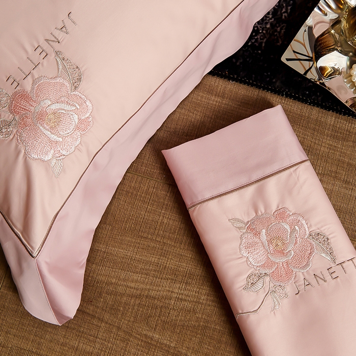 91家纺网 家纺一手货源 找家纺 浩情国际婚庆供货中心 2026新款180支长绒棉重工刺绣四件套 玛格利特-桂花玉