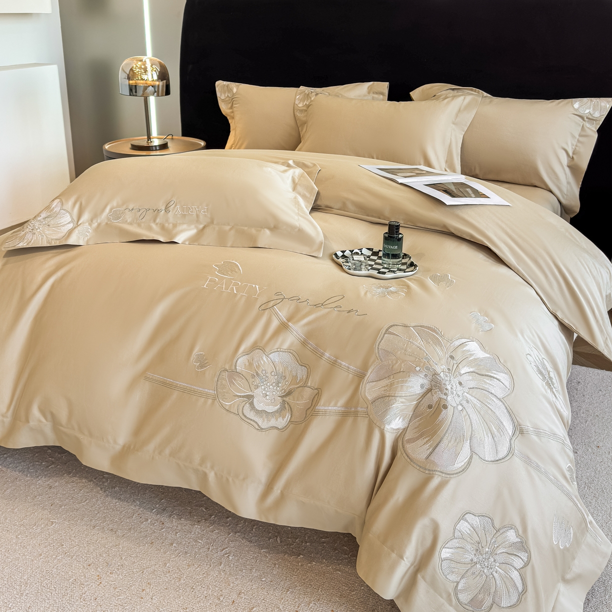 91家纺网 家纺一手货源 找家纺 （总）女子家纺 2025新款A类长绒棉新疆全棉纯棉刺绣宽边四件套-花千骨