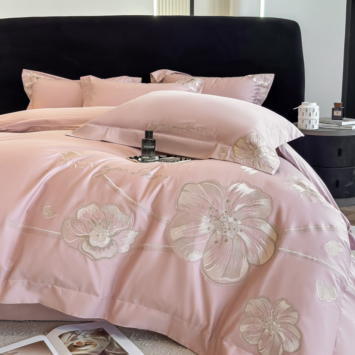 91家纺网 家纺一手货源 找家纺 （总）女子家纺 2025新款A类长绒棉新疆全棉纯棉刺绣宽边四件套-花千骨