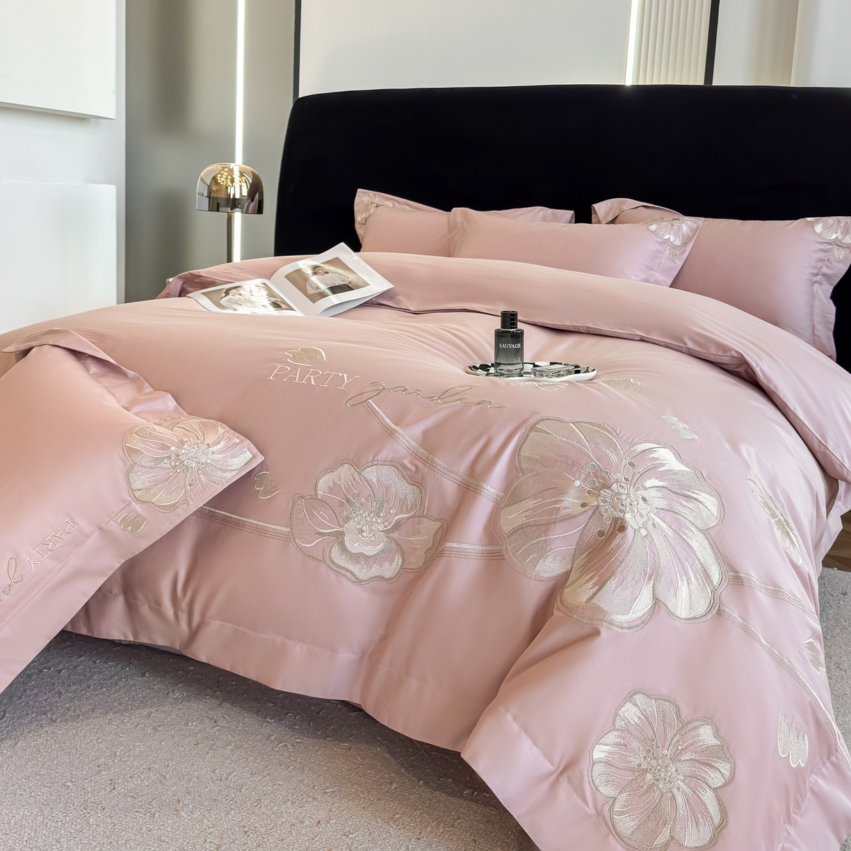 91家纺网 家纺一手货源 找家纺 （总）女子家纺 2025新款A类长绒棉新疆全棉纯棉刺绣宽边四件套-花千骨