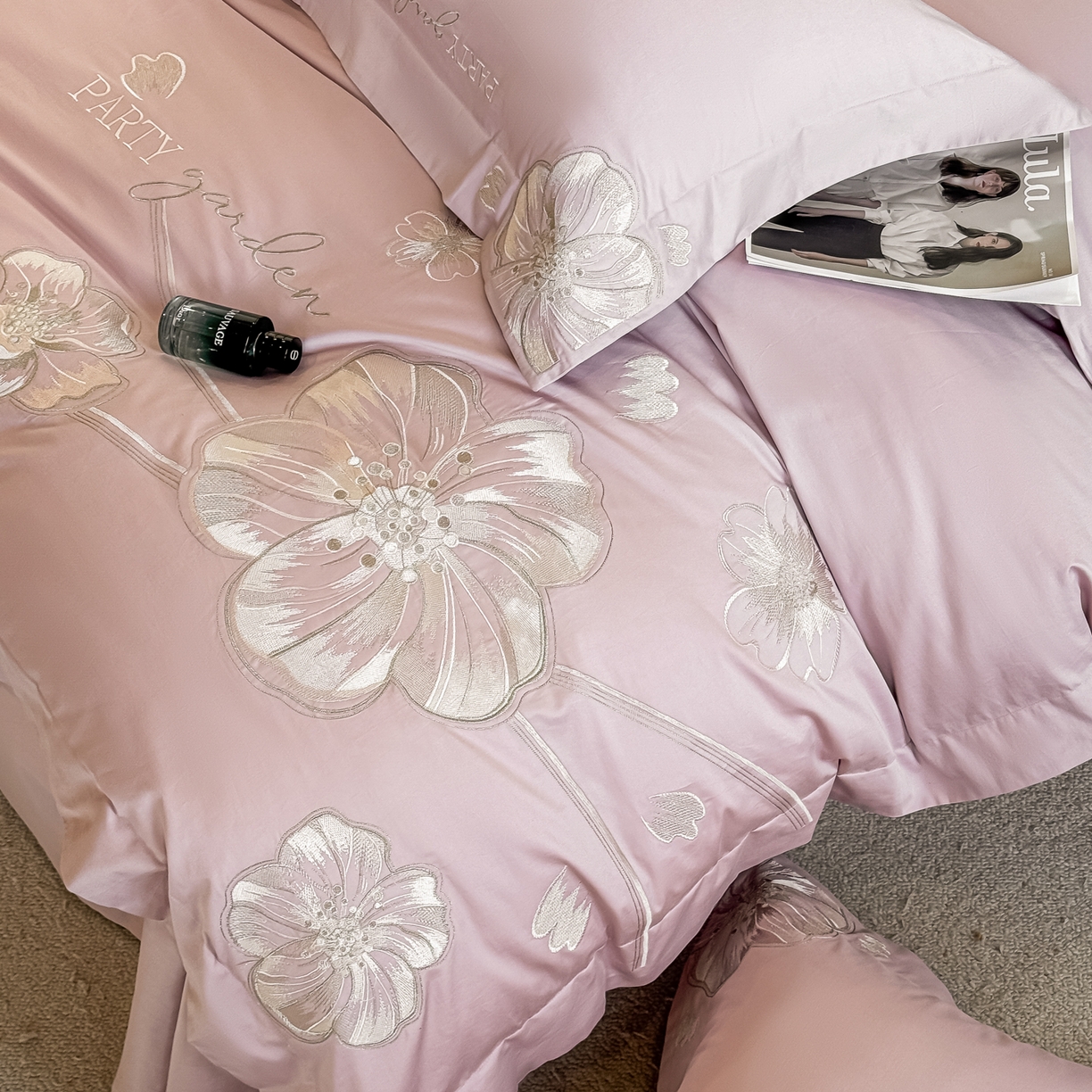 91家纺网 家纺一手货源 找家纺 （总）女子家纺 2025新款A类长绒棉新疆全棉纯棉刺绣宽边四件套-花千骨