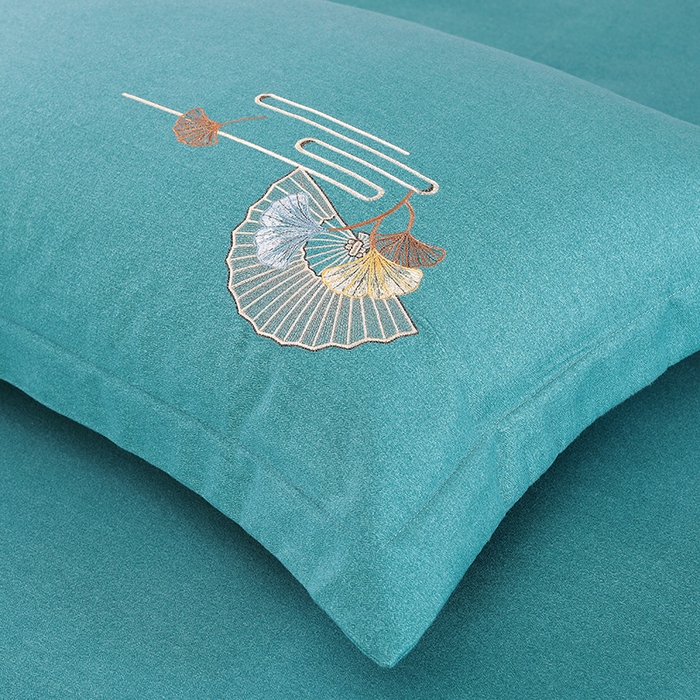 91家纺网 家纺一手货源 找家纺 浩情国际婚庆供货中心 2026四季新品120S全棉斜纹加厚磨毛高端刺绣四件套 维也纳-淡雅绿