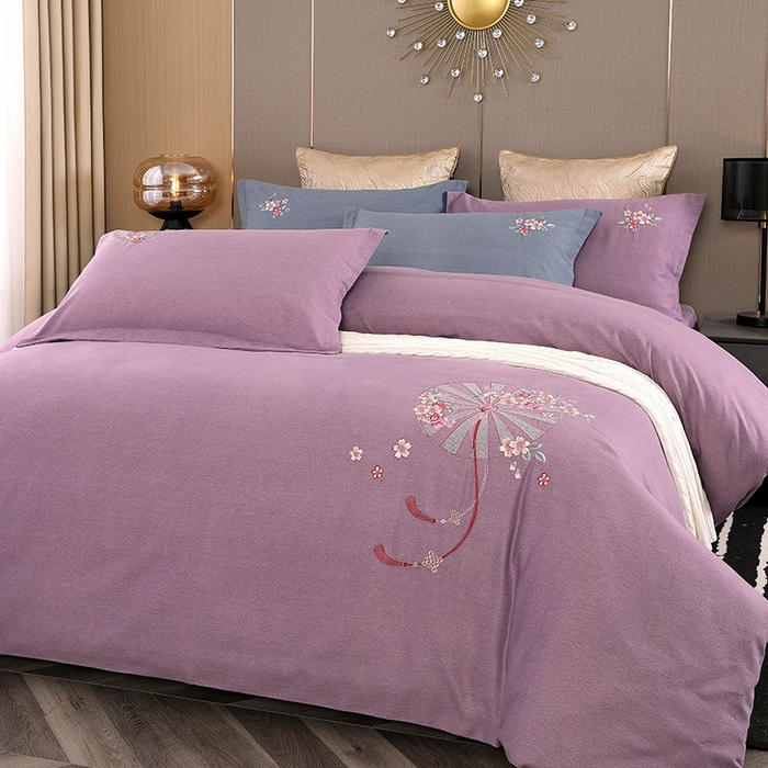 91家纺网 家纺一手货源 找家纺 浩情国际婚庆供货中心 2026四季新品120S全棉斜纹加厚磨毛高端刺绣四件套 浪漫樱花-浪漫紫