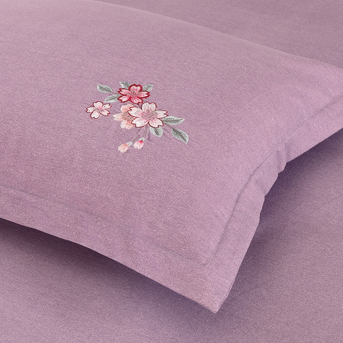 91家纺网 家纺一手货源 找家纺 浩情国际婚庆供货中心 2026四季新品120S全棉斜纹加厚磨毛高端刺绣四件套 浪漫樱花-浪漫紫