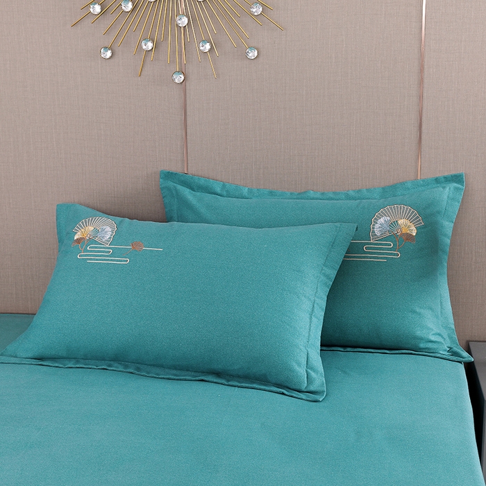 91家纺网 家纺一手货源 找家纺 浩情国际婚庆供货中心 2026四季新品120S全棉斜纹加厚磨毛高端刺绣四件套 维也纳-淡雅绿