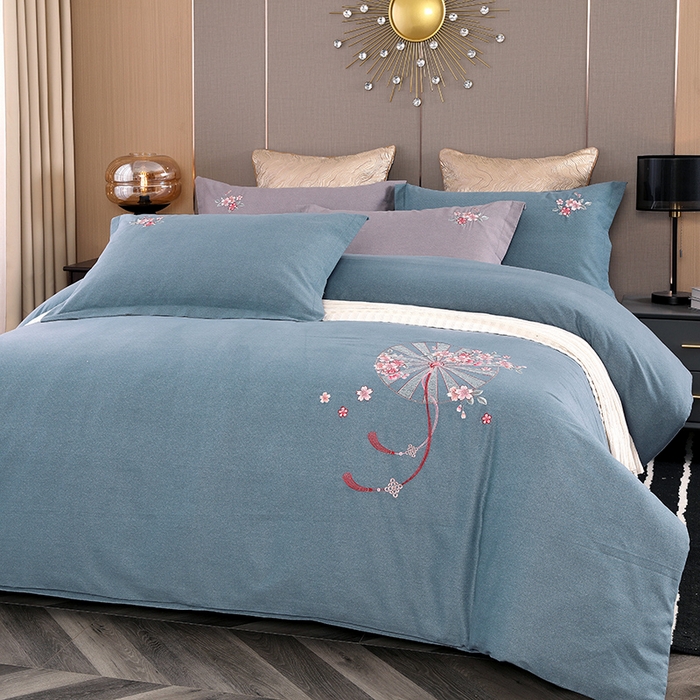 91家纺网 家纺一手货源 找家纺 浩情国际婚庆供货中心 2026四季新品120S全棉斜纹加厚磨毛高端刺绣四件套 浪漫樱花-富贵银