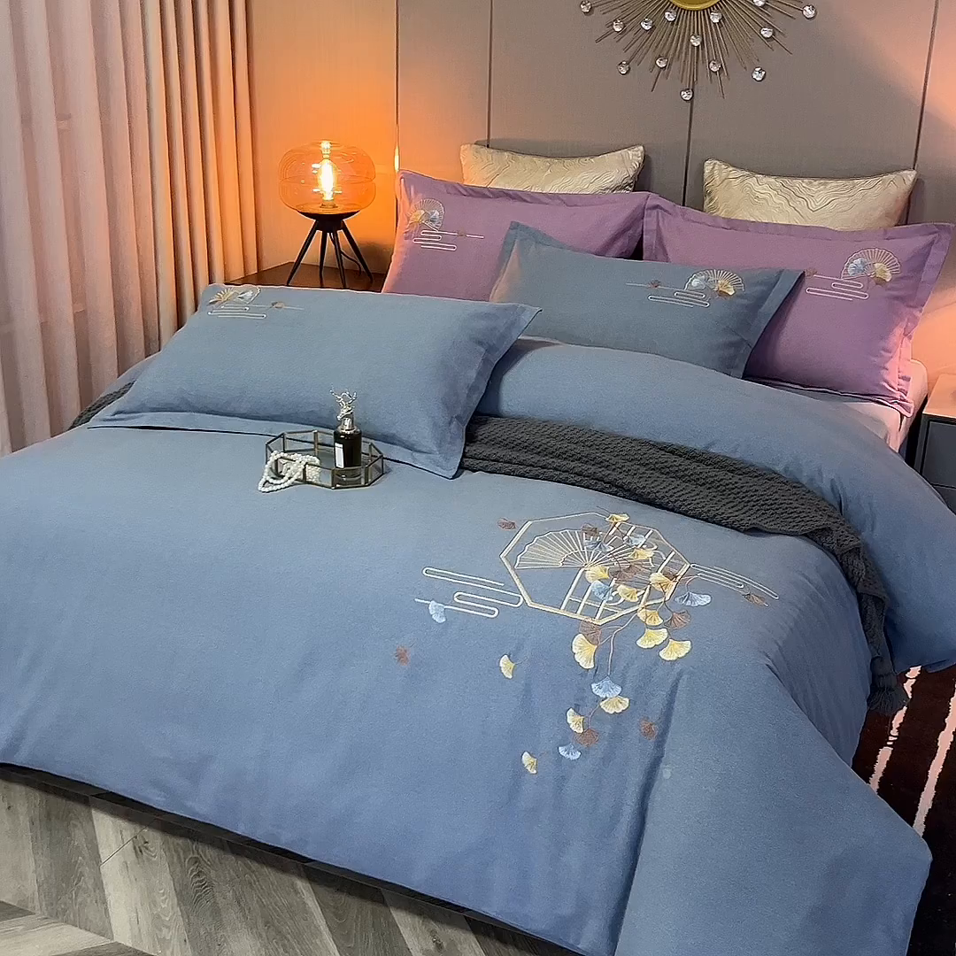 91家纺网 家纺一手货源 找家纺 浩情国际婚庆供货中心 2026四季新品120S全棉斜纹加厚磨毛高端刺绣四件套 维也纳-富贵银