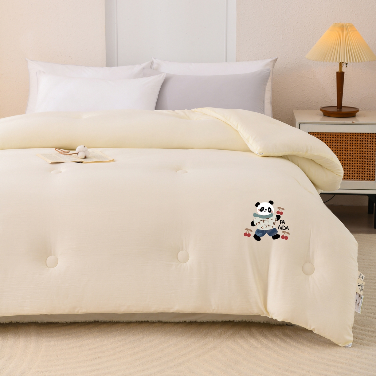 91家纺网 家纺一手货源 找家纺 寝美资家居 2025新款熊猫棉花被被子被芯 米黄