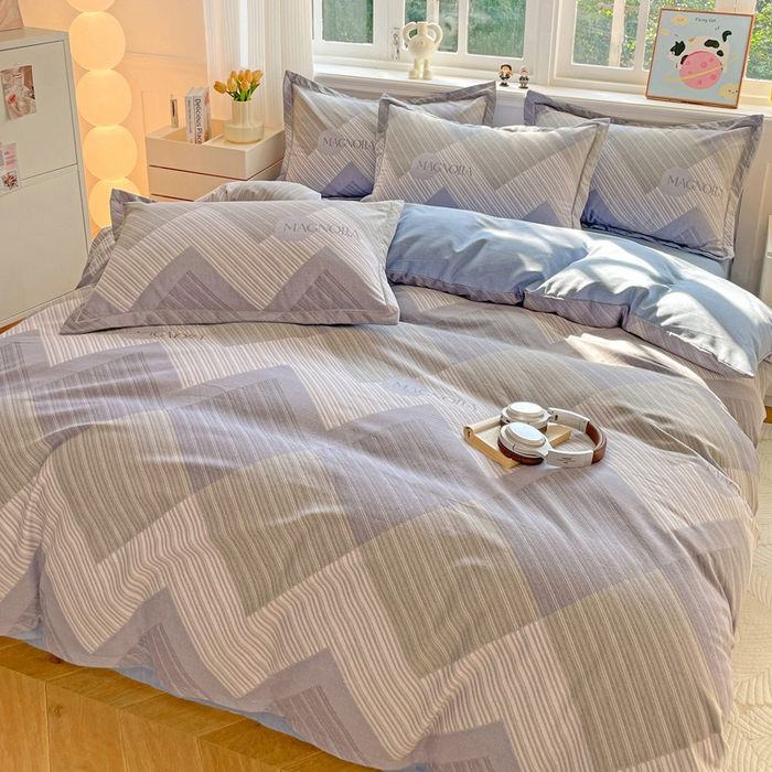 91家纺网 家纺一手货源 找家纺 曲之慕 2026新款全棉纯棉加厚喷气磨毛印花四件套 费洛斯