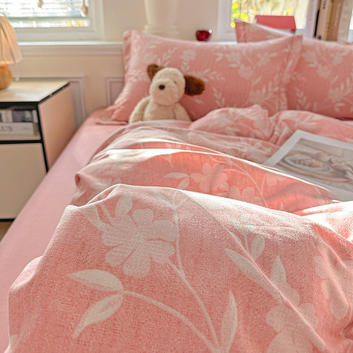 91家纺网 家纺一手货源 找家纺 曲之慕 2026新款全棉纯棉加厚喷气磨毛印花四件套 绮梦